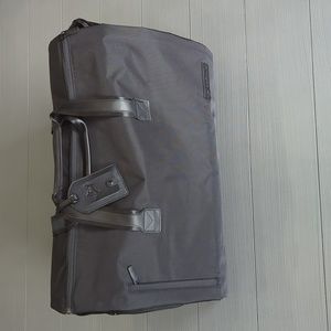 NWOT Draftkings DK Logo Men's Black Expandable Multi Compartment Travel Tote